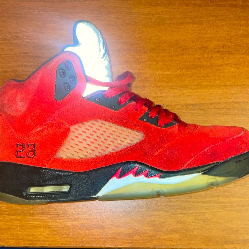 RETRO 5 RAGING BULL 21